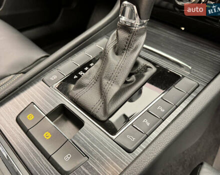 Серый Шкода Суперб, объемом двигателя 2 л и пробегом 183 тыс. км за 22800 $, фото 30 на Automoto.ua