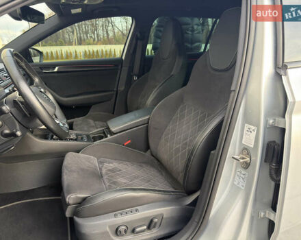 Серый Шкода Суперб, объемом двигателя 2 л и пробегом 201 тыс. км за 23999 $, фото 11 на Automoto.ua