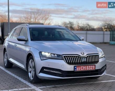 Серый Шкода Суперб, объемом двигателя 1.97 л и пробегом 273 тыс. км за 19200 $, фото 3 на Automoto.ua