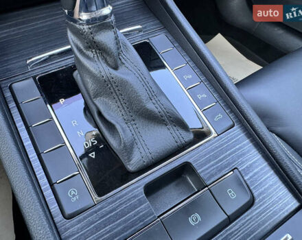 Серый Шкода Суперб, объемом двигателя 2 л и пробегом 183 тыс. км за 22900 $, фото 27 на Automoto.ua