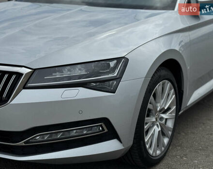 Шкода Суперб 2021 у Києві на Automoto.ua Сірий Шкода Суперб, об'ємом двигуна 1.97 л та пробігом 252 тис. км за 22300 $, фото 10 на Automoto.ua