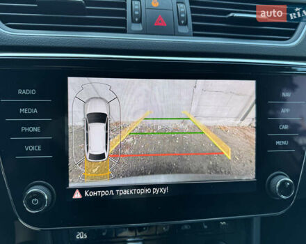 Серый Шкода Суперб, объемом двигателя 2 л и пробегом 183 тыс. км за 22900 $, фото 39 на Automoto.ua