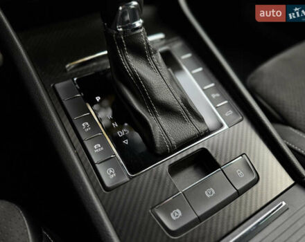 Шкода Суперб 2021 в Луцке на Automoto.ua Серый Шкода Суперб, объемом двигателя 1.97 л и пробегом 224 тыс. км за 28600 $, фото 27 на Automoto.ua