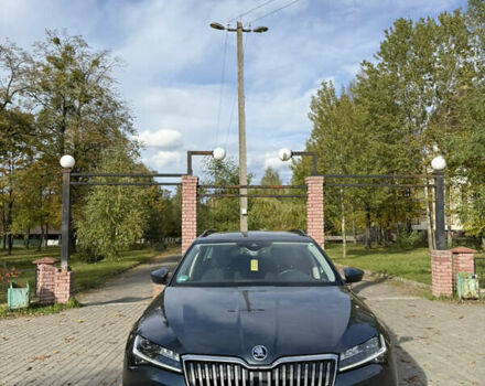 Серый Шкода Суперб, объемом двигателя 1.97 л и пробегом 196 тыс. км за 24300 $, фото 11 на Automoto.ua