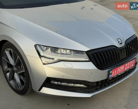 Серый Шкода Суперб, объемом двигателя 2 л и пробегом 201 тыс. км за 23999 $, фото 5 на Automoto.ua