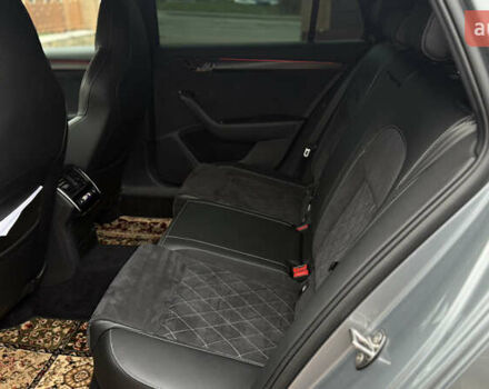 Сірий Шкода Суперб, об'ємом двигуна 1.97 л та пробігом 199 тис. км за 35000 $, фото 12 на Automoto.ua