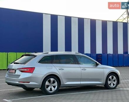 Серый Шкода Суперб, объемом двигателя 1.97 л и пробегом 273 тыс. км за 19200 $, фото 6 на Automoto.ua