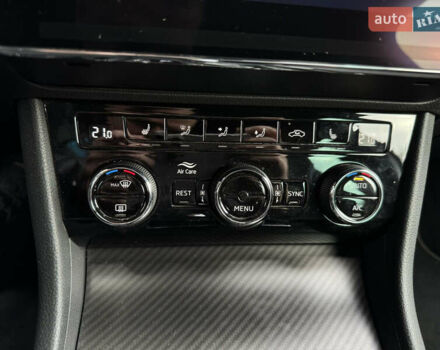 Шкода Суперб 2021 в Луцке на Automoto.ua Серый Шкода Суперб, объемом двигателя 1.97 л и пробегом 224 тыс. км за 28600 $, фото 28 на Automoto.ua