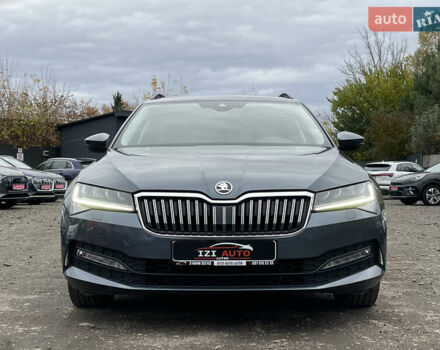 Шкода Суперб 2022 в Луцке на Automoto.ua Серый Шкода Суперб, объемом двигателя 1.97 л и пробегом 172 тыс. км за 20881 $, фото 1 на Automoto.ua