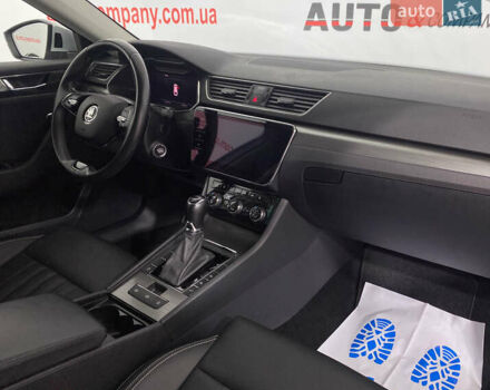 Серый Шкода Суперб, объемом двигателя 1.97 л и пробегом 195 тыс. км за 25550 $, фото 7 на Automoto.ua