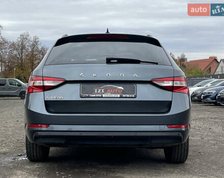 Шкода Суперб 2022 в Луцке на Automoto.ua Серый Шкода Суперб, объемом двигателя 1.97 л и пробегом 172 тыс. км за 20881 $, фото 6 на Automoto.ua