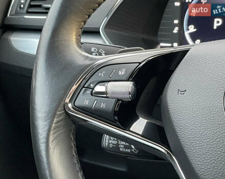 Шкода Суперб 2022 в Луцке на Automoto.ua Серый Шкода Суперб, объемом двигателя 1.97 л и пробегом 172 тыс. км за 20881 $, фото 43 на Automoto.ua