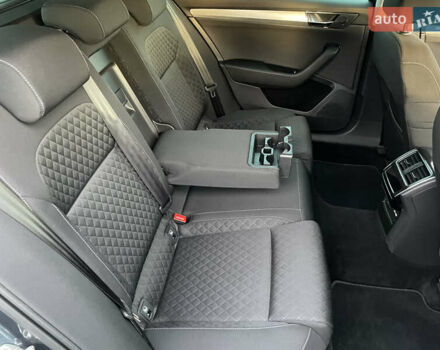 Шкода Суперб 2022 в Луцке на Automoto.ua Серый Шкода Суперб, объемом двигателя 1.97 л и пробегом 172 тыс. км за 20881 $, фото 32 на Automoto.ua