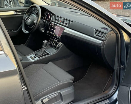 Шкода Суперб 2022 в Луцке на Automoto.ua Серый Шкода Суперб, объемом двигателя 1.97 л и пробегом 172 тыс. км за 20881 $, фото 34 на Automoto.ua