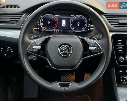 Шкода Суперб 2022 в Луцке на Automoto.ua Серый Шкода Суперб, объемом двигателя 1.97 л и пробегом 172 тыс. км за 20881 $, фото 41 на Automoto.ua