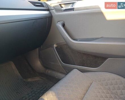 Сірий Шкода Суперб, об'ємом двигуна 1.97 л та пробігом 140 тис. км за 26500 $, фото 5 на Automoto.ua