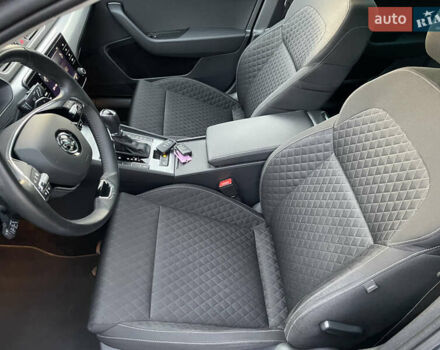 Шкода Суперб 2022 в Луцке на Automoto.ua Серый Шкода Суперб, объемом двигателя 1.97 л и пробегом 172 тыс. км за 20881 $, фото 20 на Automoto.ua