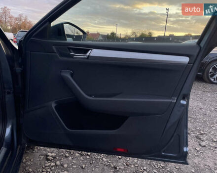 Шкода Суперб 2022 в Луцке на Automoto.ua Серый Шкода Суперб, объемом двигателя 1.97 л и пробегом 172 тыс. км за 20881 $, фото 38 на Automoto.ua