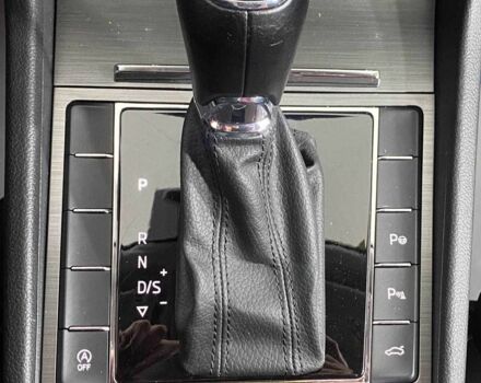 Сірий Шкода Суперб, об'ємом двигуна 2 л та пробігом 195 тис. км за 25550 $, фото 15 на Automoto.ua