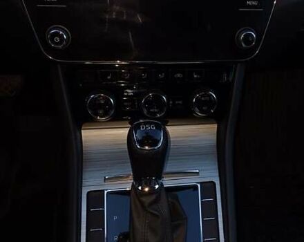 Сірий Шкода Суперб, об'ємом двигуна 1.97 л та пробігом 140 тис. км за 26500 $, фото 8 на Automoto.ua