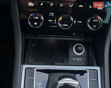 Шкода Суперб 2022 в Луцке на Automoto.ua Серый Шкода Суперб, объемом двигателя 1.97 л и пробегом 172 тыс. км за 20881 $, фото 62 на Automoto.ua