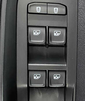 Серый Шкода Суперб, объемом двигателя 1.97 л и пробегом 195 тыс. км за 25550 $, фото 21 на Automoto.ua