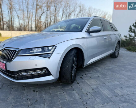 Серый Шкода Суперб, объемом двигателя 2 л и пробегом 162 тыс. км за 29500 $, фото 4 на Automoto.ua