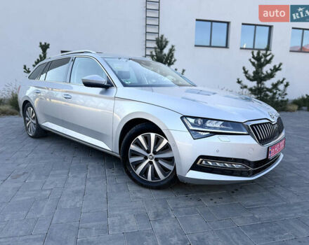 Серый Шкода Суперб, объемом двигателя 2 л и пробегом 162 тыс. км за 29500 $, фото 2 на Automoto.ua