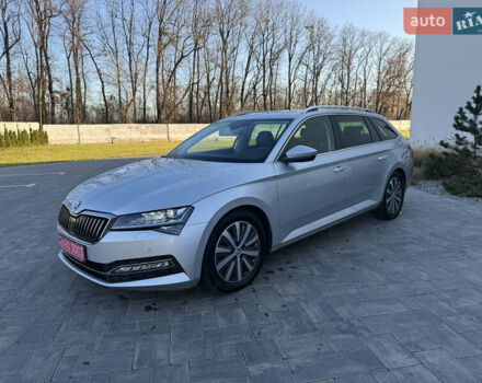 Серый Шкода Суперб, объемом двигателя 2 л и пробегом 162 тыс. км за 29500 $, фото 18 на Automoto.ua