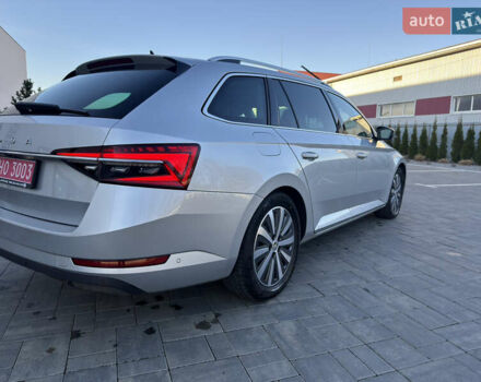 Серый Шкода Суперб, объемом двигателя 2 л и пробегом 162 тыс. км за 29500 $, фото 24 на Automoto.ua