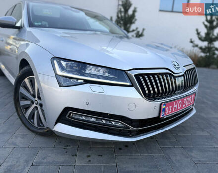 Серый Шкода Суперб, объемом двигателя 2 л и пробегом 162 тыс. км за 29500 $, фото 3 на Automoto.ua
