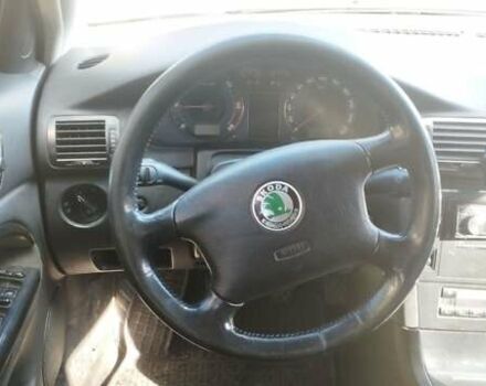 Шкода Суперб 2002 в Верховине на Automoto.ua Серый Шкода Суперб, объемом двигателя 1.9 л и пробегом 302 тыс. км за 3700 $, фото 6 на Automoto.ua