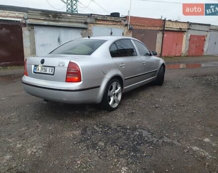 Сірий Шкода Суперб, об'ємом двигуна 2.5 л та пробігом 299 тис. км за 4700 $, фото 4 на Automoto.ua