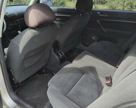 Серый Шкода Суперб, объемом двигателя 1.78 л и пробегом 200 тыс. км за 4400 $, фото 13 на Automoto.ua