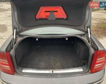 Серый Шкода Суперб, объемом двигателя 2.5 л и пробегом 316 тыс. км за 5000 $, фото 10 на Automoto.ua