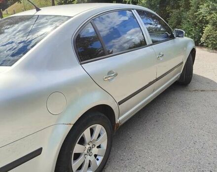 Серый Шкода Суперб, объемом двигателя 1.78 л и пробегом 200 тыс. км за 4400 $, фото 6 на Automoto.ua