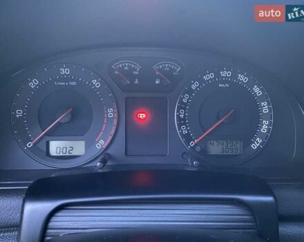 Серый Шкода Суперб, объемом двигателя 1.9 л и пробегом 474 тыс. км за 4500 $, фото 8 на Automoto.ua