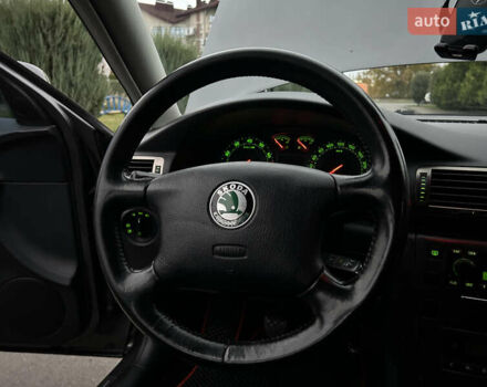 Шкода Суперб 2002 в Львове на Automoto.ua Серый Шкода Суперб, объемом двигателя 1.98 л и пробегом 243 тыс. км за 5900 $, фото 33 на Automoto.ua