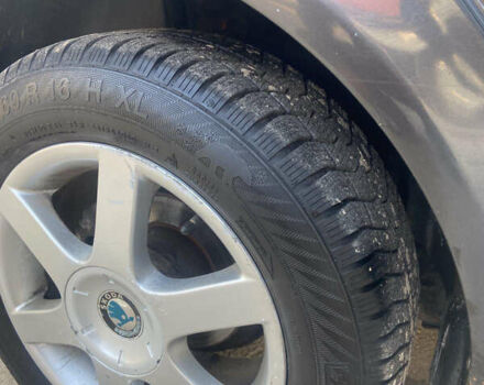 Серый Шкода Суперб, объемом двигателя 1.9 л и пробегом 320 тыс. км за 4000 $, фото 18 на Automoto.ua