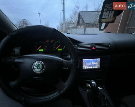 Серый Шкода Суперб, объемом двигателя 1.9 л и пробегом 480 тыс. км за 4555 $, фото 13 на Automoto.ua