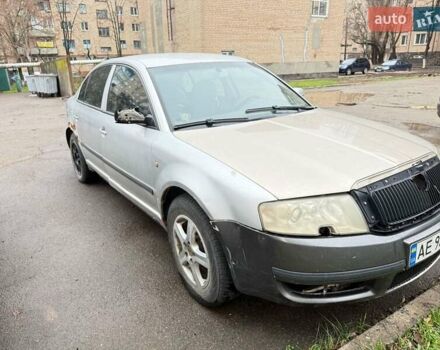 Сірий Шкода Суперб, об'ємом двигуна 1.78 л та пробігом 300 тис. км за 2300 $, фото 4 на Automoto.ua