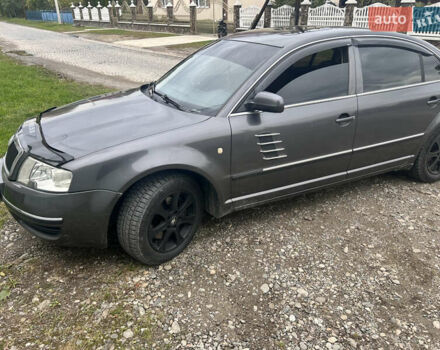 Сірий Шкода Суперб, об'ємом двигуна 2.5 л та пробігом 300 тис. км за 4000 $, фото 3 на Automoto.ua