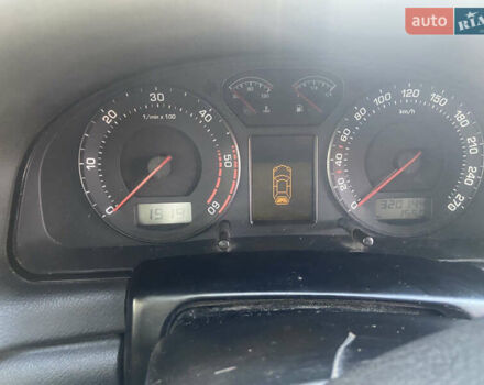 Серый Шкода Суперб, объемом двигателя 1.9 л и пробегом 320 тыс. км за 4000 $, фото 16 на Automoto.ua