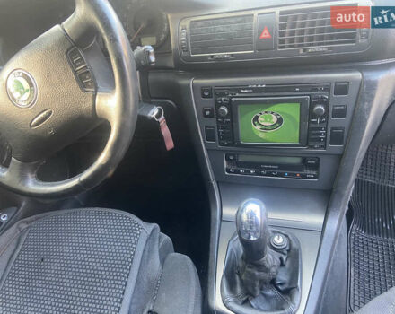 Серый Шкода Суперб, объемом двигателя 1.9 л и пробегом 320 тыс. км за 4000 $, фото 15 на Automoto.ua