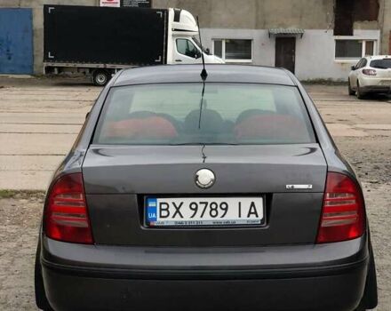 Шкода Суперб 2003 в Хмельницком на Automoto.ua Серый Шкода Суперб, объемом двигателя 1.78 л и пробегом 218 тыс. км за 4200 $, фото 11 на Automoto.ua
