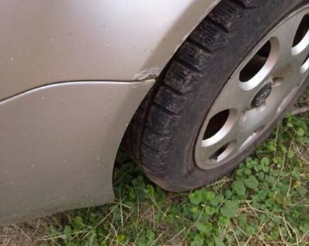 Серый Шкода Суперб, объемом двигателя 1.9 л и пробегом 180 тыс. км за 3000 $, фото 3 на Automoto.ua