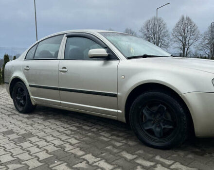 Серый Шкода Суперб, объемом двигателя 1.9 л и пробегом 480 тыс. км за 4555 $, фото 5 на Automoto.ua