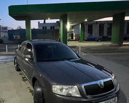 Серый Шкода Суперб, объемом двигателя 2.77 л и пробегом 282 тыс. км за 5300 $, фото 1 на Automoto.ua