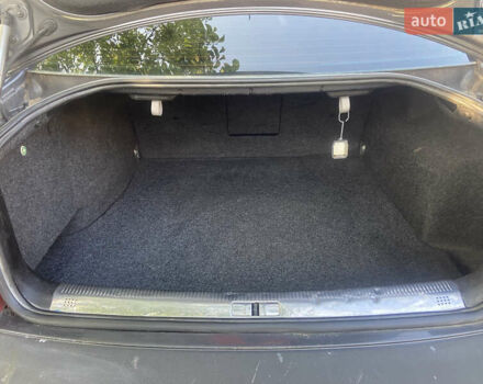 Серый Шкода Суперб, объемом двигателя 1.9 л и пробегом 320 тыс. км за 4000 $, фото 8 на Automoto.ua