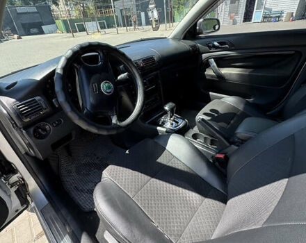 Сірий Шкода Суперб, об'ємом двигуна 2.8 л та пробігом 290 тис. км за 3600 $, фото 8 на Automoto.ua